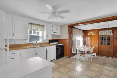 216 Riverside Avenue, Warwick, RI 02889 - Photo 5