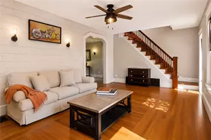 59 Oswald St, Pawtucket, RI 02861 - Photo 3