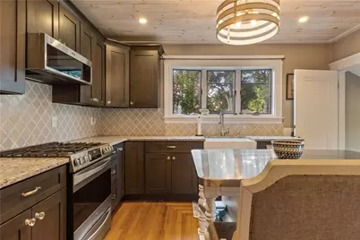 59 Oswald Street, Pawtucket, RI 02861 - Photo 5