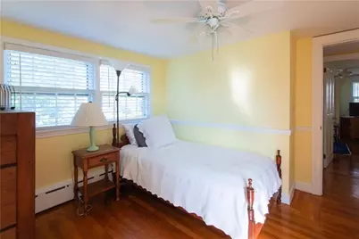 8 Fenner Avenue, Newport, RI 02840 - Photo 21