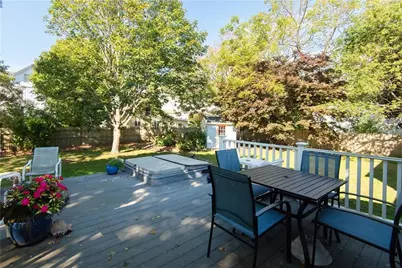 8 Fenner Avenue, Newport, RI 02840 - Photo 29