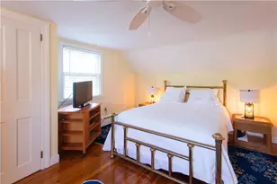 8 Fenner Ave, Newport, RI 02840 - Photo 17