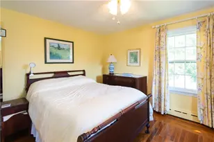 8 Fenner Ave, Newport, RI 02840 - Photo 25
