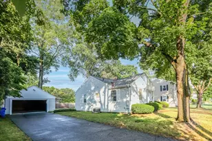 29 Edward Ave, East Providence, RI 02916 - Photo 3