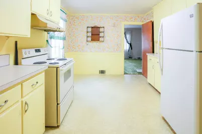 29 Edward Avenue, East Providence, RI 02916 - Photo 25