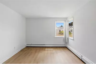 216 Toledo Avenue, Pawtucket, RI 02860 - Photo 15