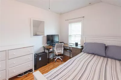 32 Hammond Street, Newport, RI 02840 - Photo 19