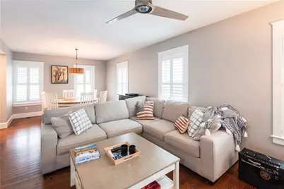 32 Hammond Street, Newport, RI 02840 - Photo 9