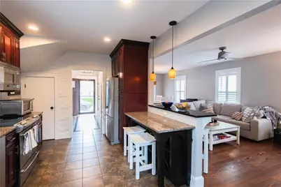 32 Hammond Street, Newport, RI 02840 - Photo 7