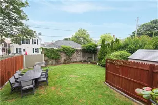 32 Hammond St, Newport, RI 02840 - Photo 29