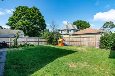 15 Pearl Avenue, East Providence, RI 02916 - Photo 45
