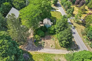 362 Abbott Run Valley Rd, Cumberland, RI 02864 - Photo 19