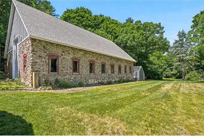 362 Abbott Run Valley Road, Cumberland, RI 02864 - Photo 3