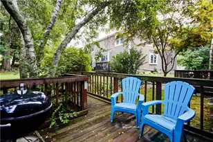 47 Wyndham Ave, Providence, RI 02908 - Photo 17