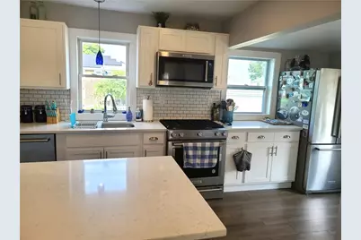 98 Alden Avenue, Warwick, RI 02889 - Photo 9