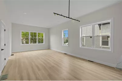 80 Packard Street, Cranston, RI 02910 - Photo 11