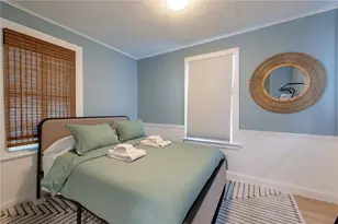 382 Spring St, Newport, RI 02840 - Photo 9