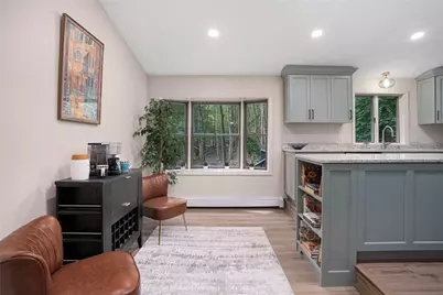 690 Major Potter Road, Warwick, RI 02886 - Photo 7