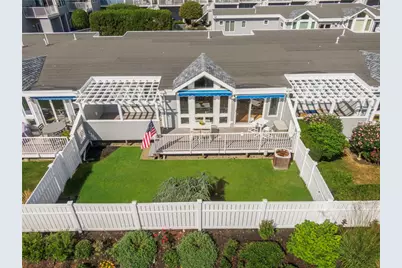 21 Beach Street, Narragansett, RI 02882 - Photo 5