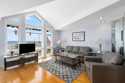 21 Beach Street, Narragansett, RI 02882 - Photo 11