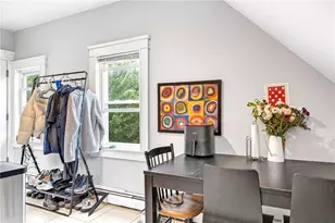 4 Poplar St, Providence, RI 02906 - Photo 7