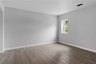 31 Greenville Ave, Johnston, RI 02919 - Photo 11