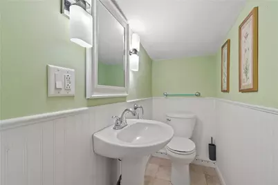 101 Hopkins Avenue, Johnston, RI 02919 - Photo 15