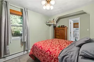 101 Hopkins Ave, Johnston, RI 02919 - Photo 11