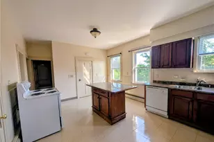 16 Colony St, Cranston, RI 02920 - Photo 17
