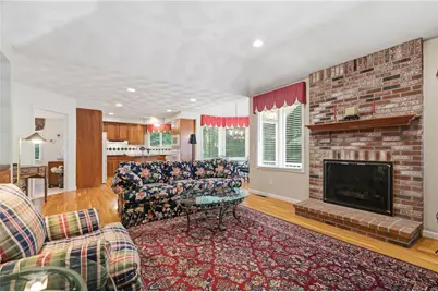 7 Foxwood Drive, Lincoln, RI 02865 - Photo 13