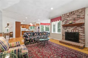 7 Foxwood Dr, Lincoln, RI 02865 - Photo 13