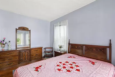 304 Indiana Avenue, Providence, RI 02905 - Photo 25
