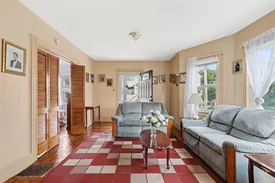 304 Indiana Avenue, Providence, RI 02905 - Photo 11