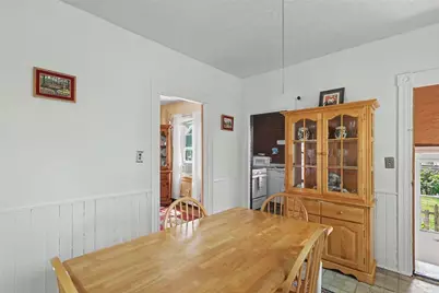 304 Indiana Avenue, Providence, RI 02905 - Photo 17