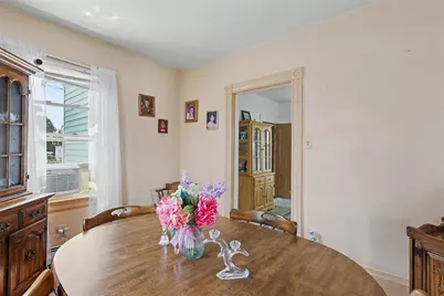 304 Indiana Avenue, Providence, RI 02905 - Photo 13