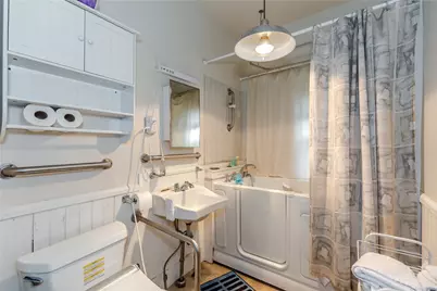 60 Greene Street, Woonsocket, RI 02895 - Photo 31