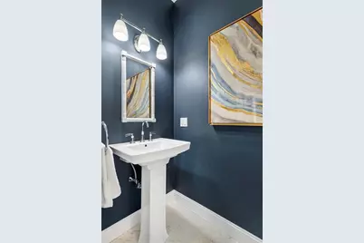 10 Champlin Street #10, Newport, RI 02840 - Photo 17