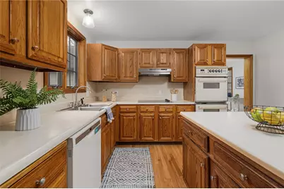 26 E Bayview Road, Charlestown, RI 02813 - Photo 21
