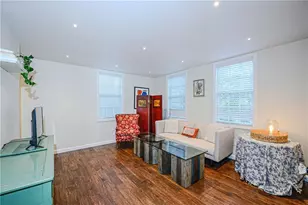24 Anthony St, Newport, RI 02840 - Photo 3