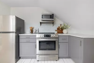27 Dean Avenue #3, Newport, RI 02840 - Photo 13