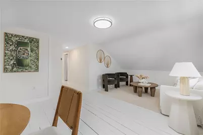 27 Dean Avenue #3, Newport, RI 02840 - Photo 5