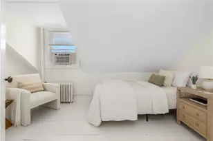27 Dean Ave, Newport, RI 02840 - Photo 17