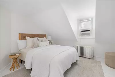 27 Dean Avenue #3, Newport, RI 02840 - Photo 15