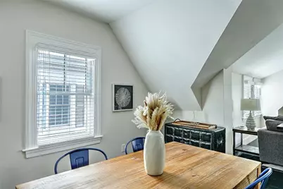26 South Angell Street #3, Providence, RI 02906 - Photo 17