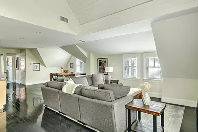 26 South Angell Street #3, Providence, RI 02906 - Photo 9
