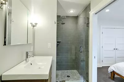 26 South Angell Street #3, Providence, RI 02906 - Photo 33
