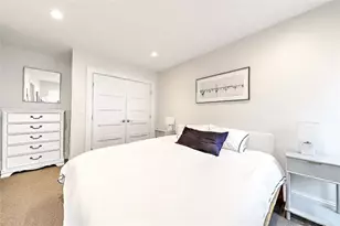 26 S Angell St, Providence, RI 02906 - Photo 31