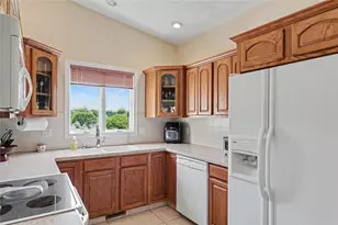 29 Hunters Run, North Providence, RI 02904 - Photo 13