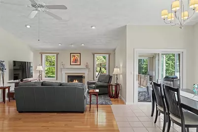29 Hunters Run, North Providence, RI 02904 - Photo 9