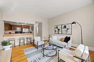 10 East St, Providence, RI 02906 - Photo 15